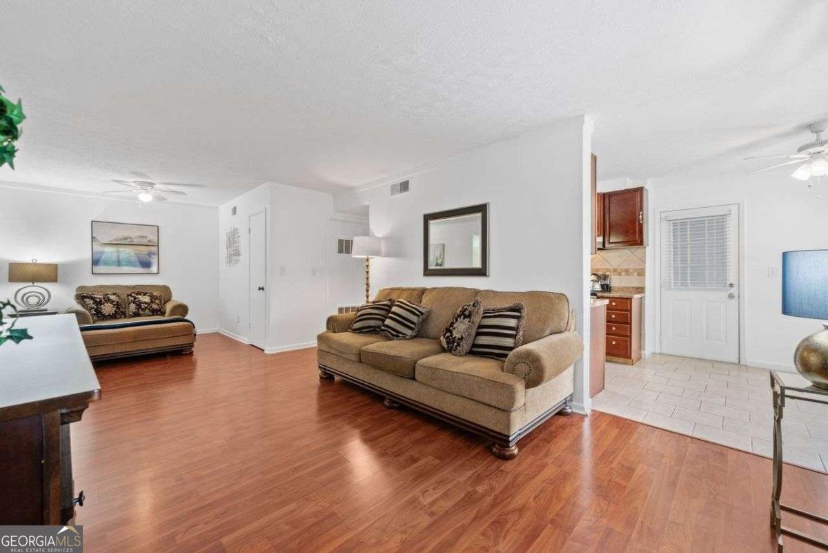 102 Glenleaf Drive Peachtree Corners - 4
