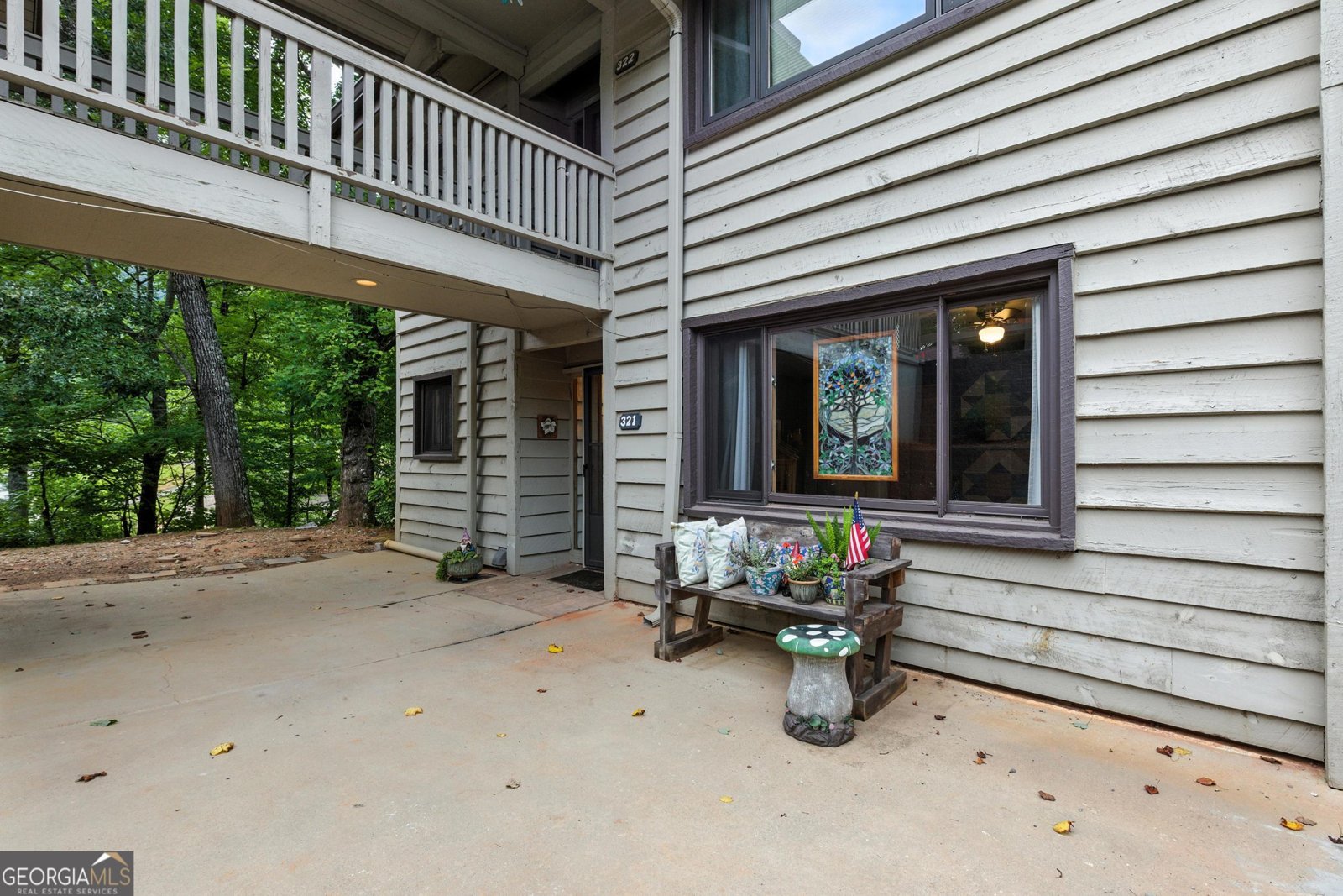 251 Shakespeare Drive Clayton - 1