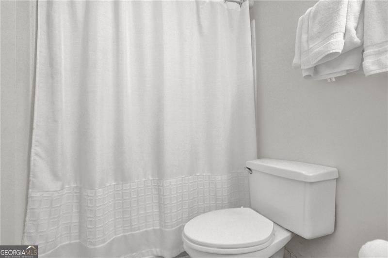 795 Hammond Drive Sandy Springs - 8