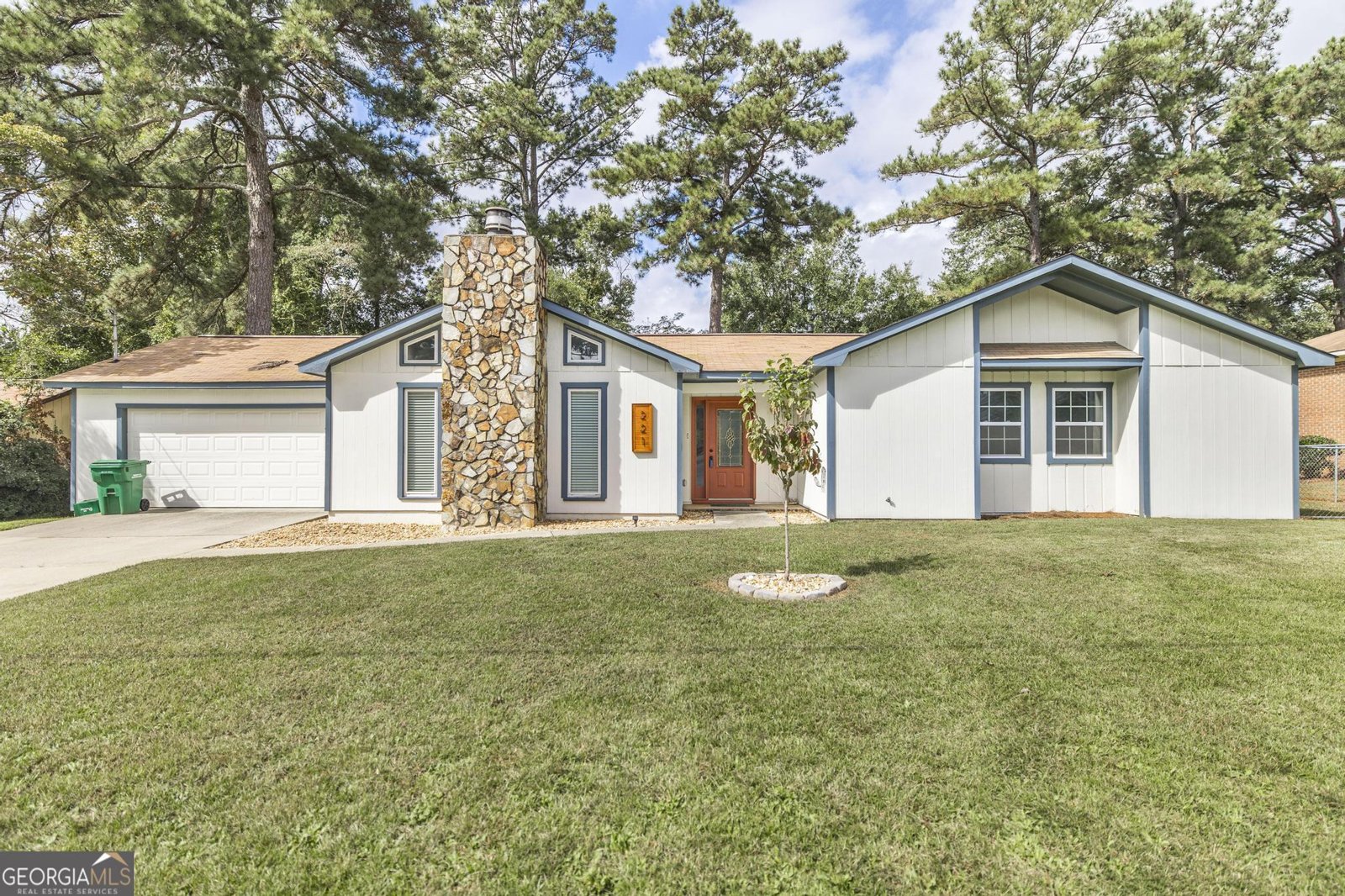 221 Gilchrist Drive Warner Robins - 1