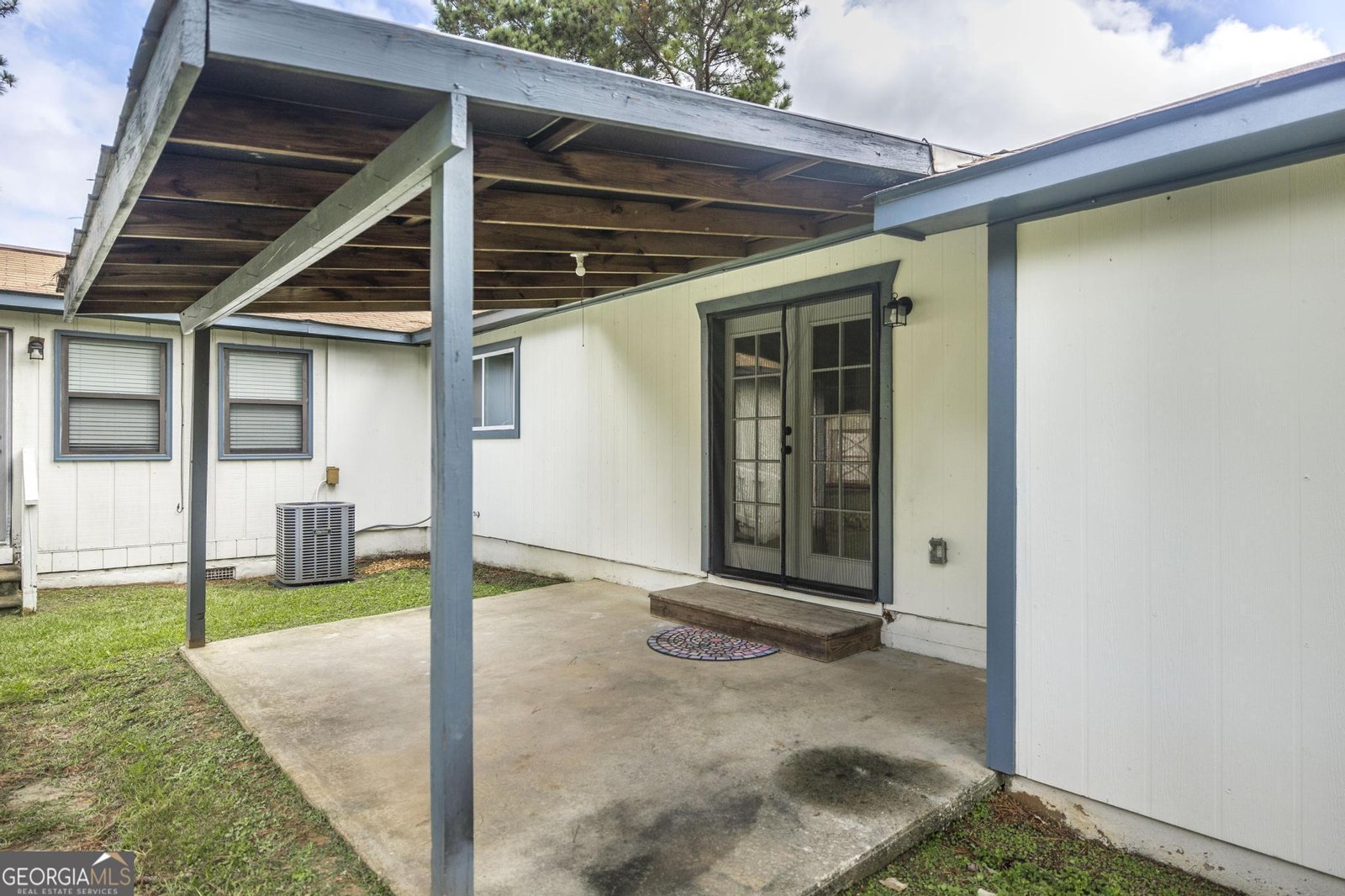 221 Gilchrist Drive Warner Robins - 28