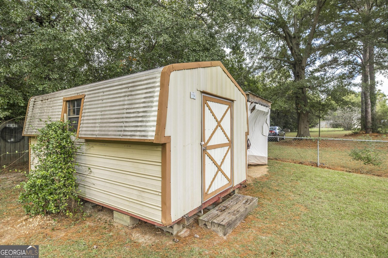 221 Gilchrist Drive Warner Robins - 32