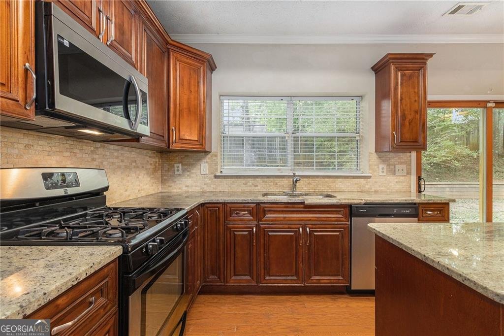 10750 Mortons Circle Johns Creek - 13
