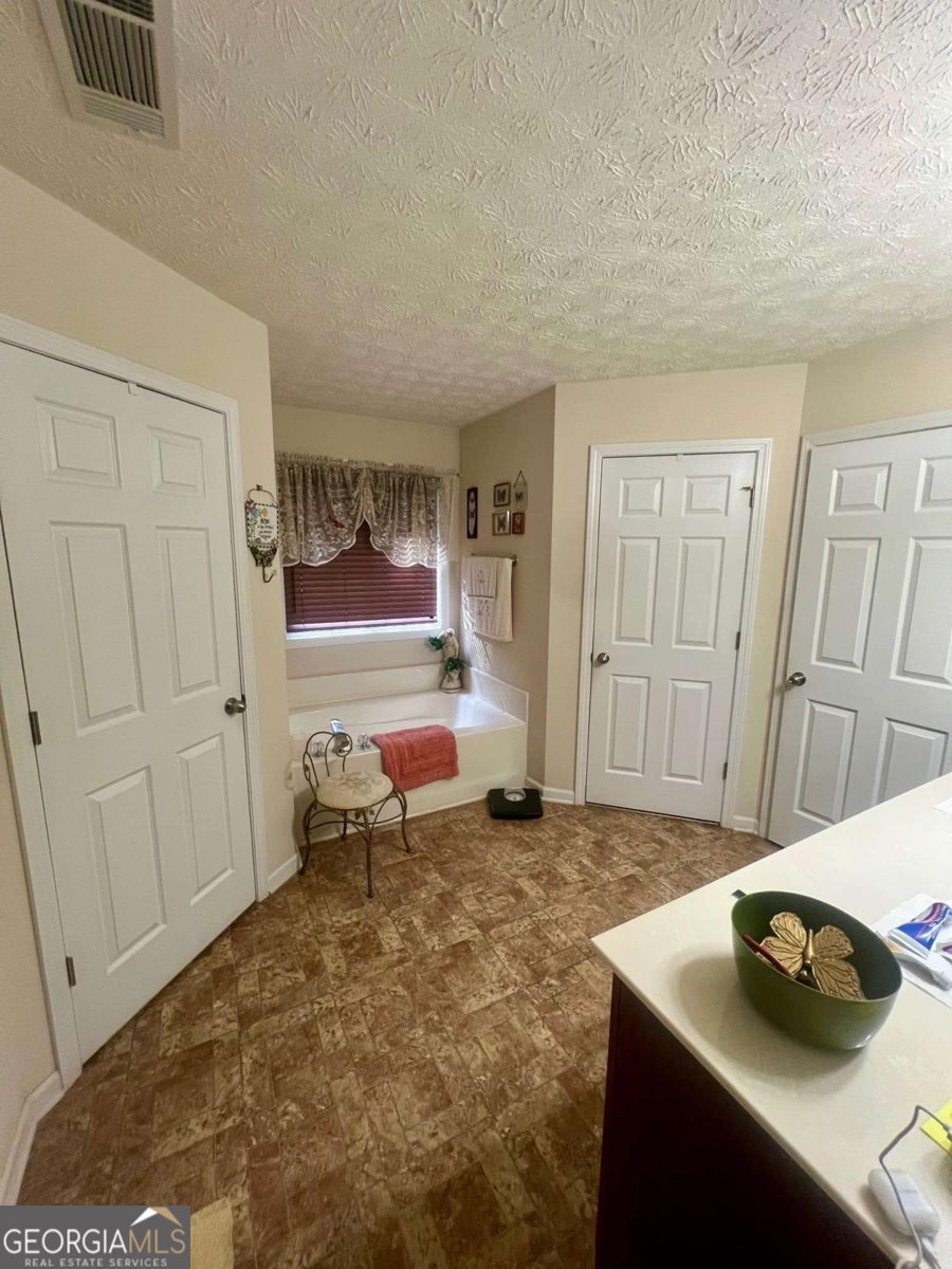 5451 Cool Creek Court Lula - 12