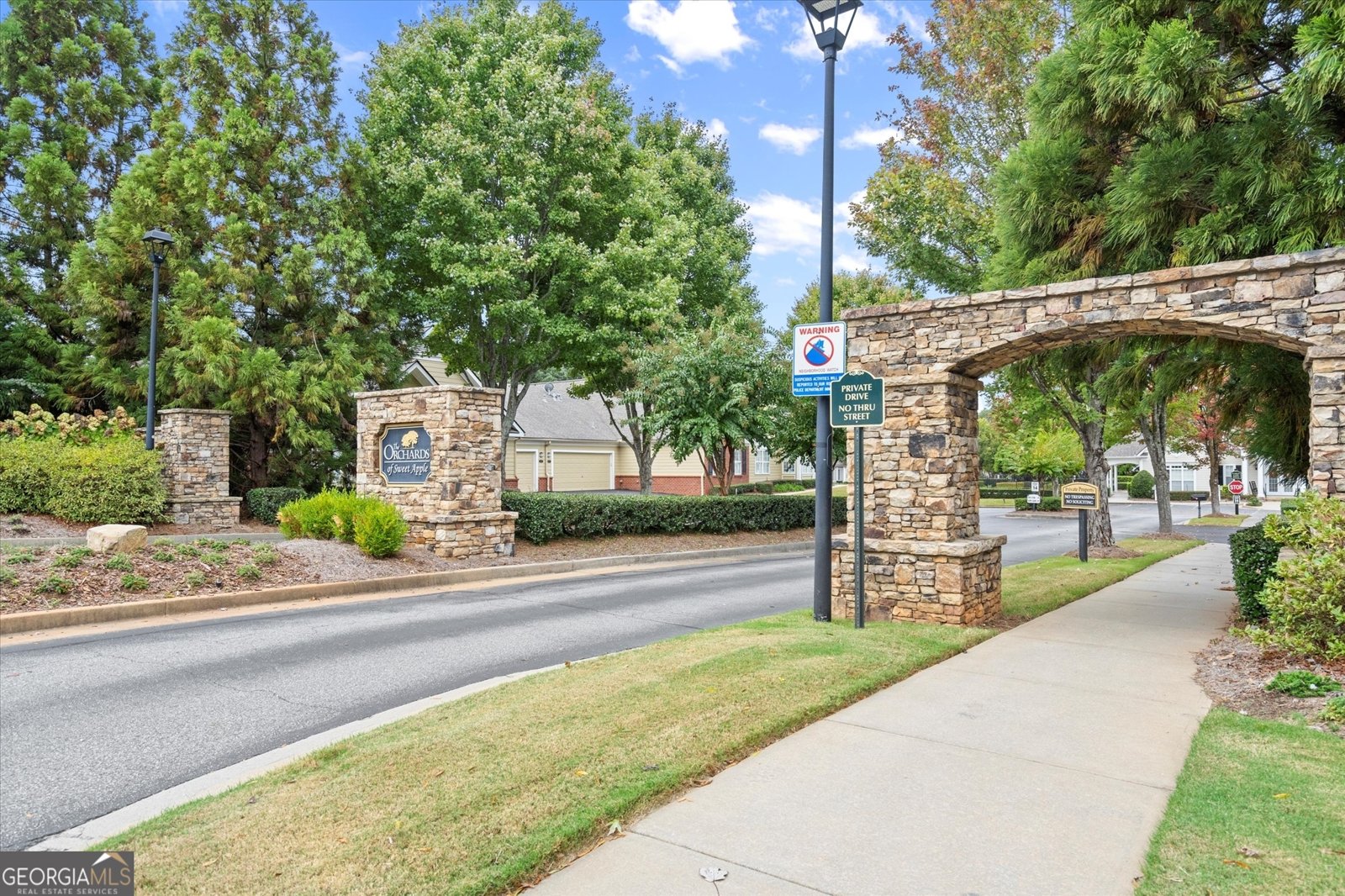 406 Sweet Apple Circle Alpharetta - 39