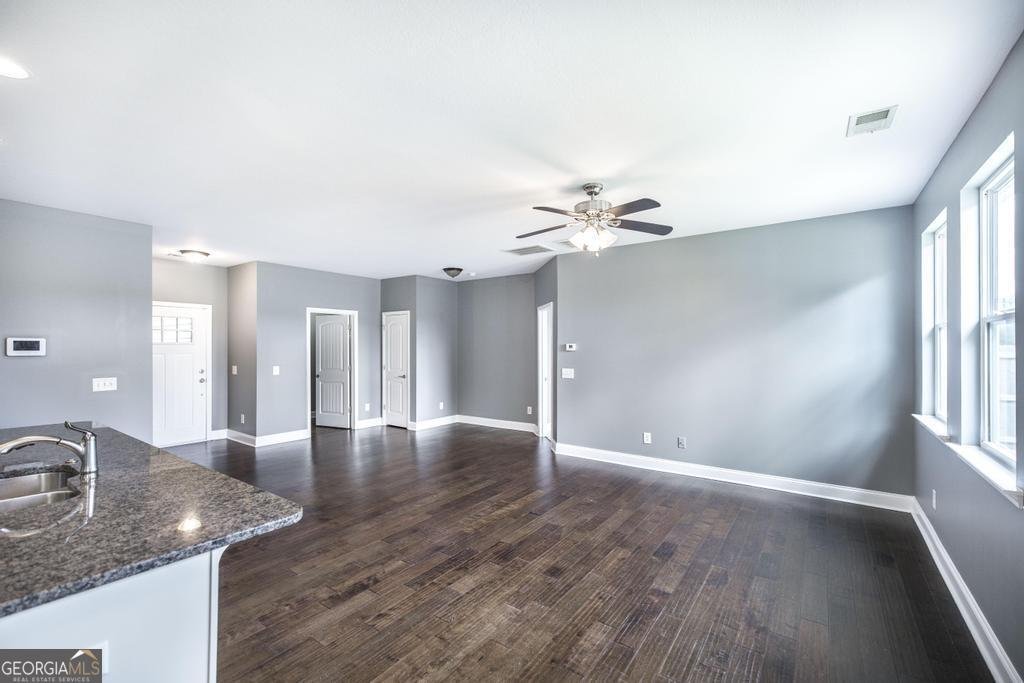 114 Sutton Drive Perry - 9