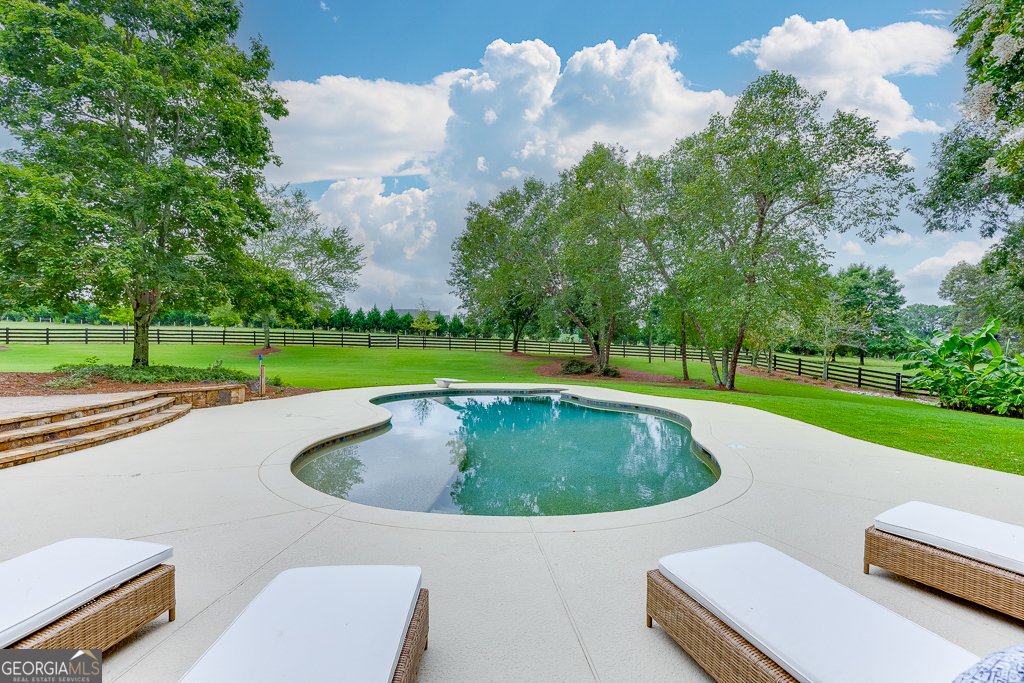 986 Austin Road Winder - 96