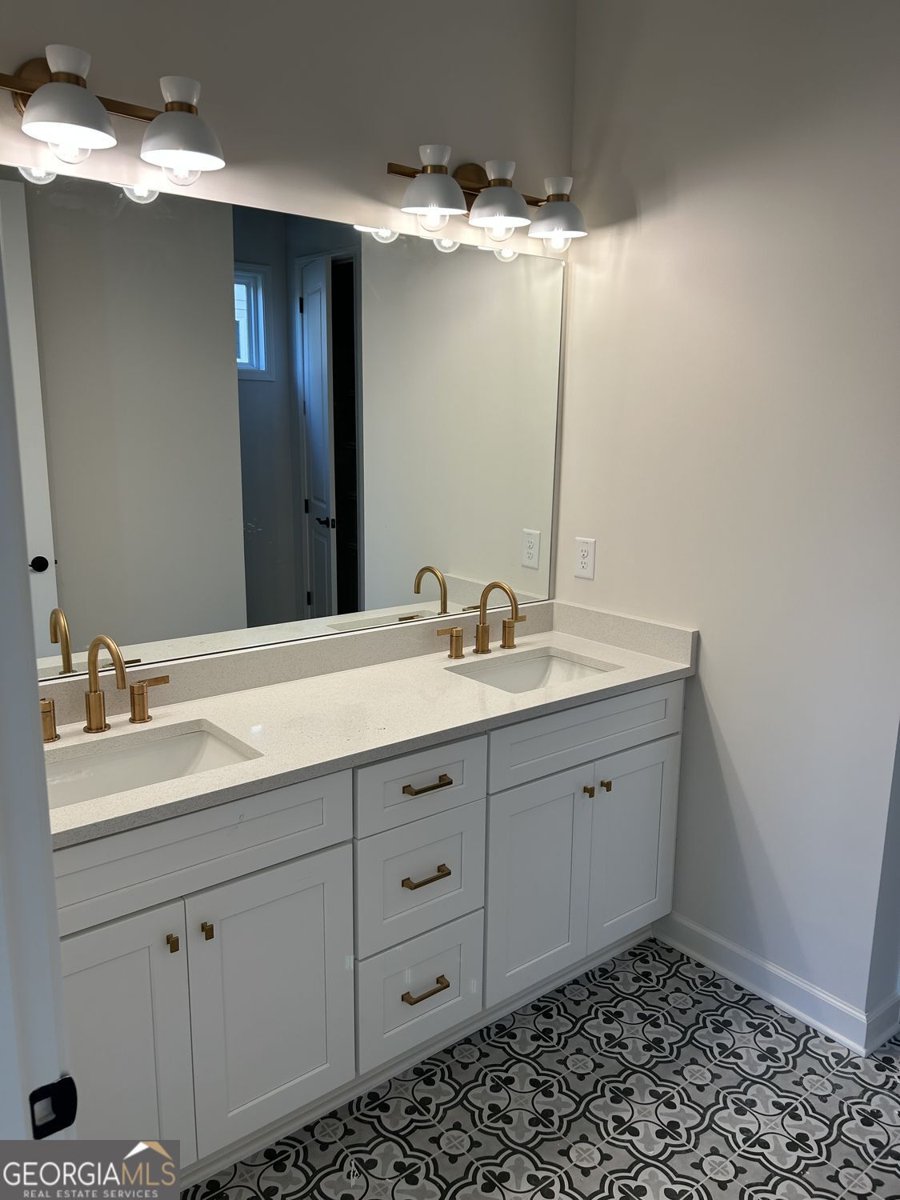 2000 Homestead Court Woodstock - 9