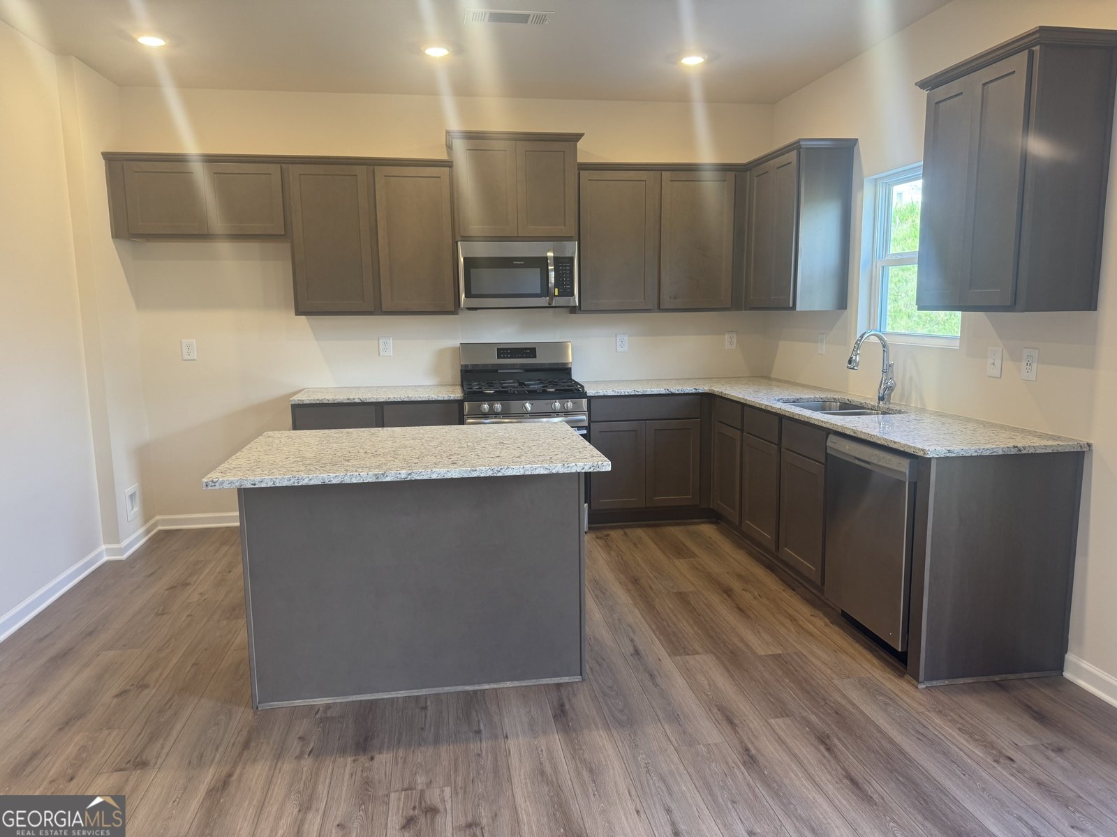 145 Bloomfield Circle Canton - 2