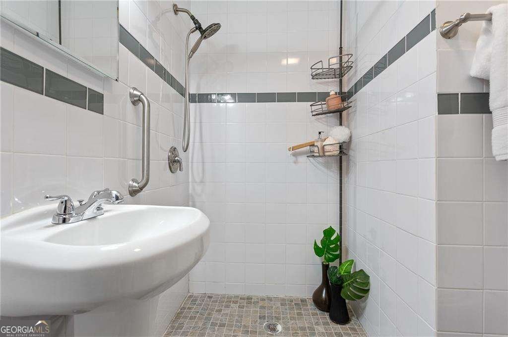 639 Concord Road Smyrna - 22