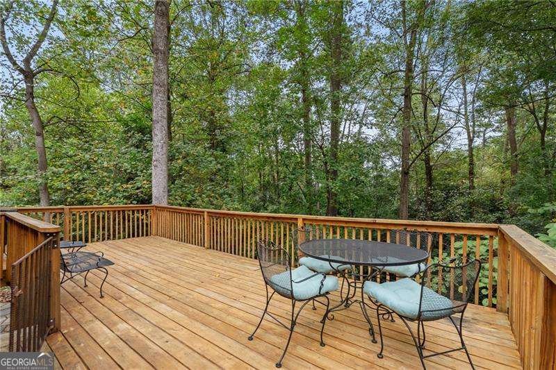 1719 Pine Ridge Drive Atlanta - 25