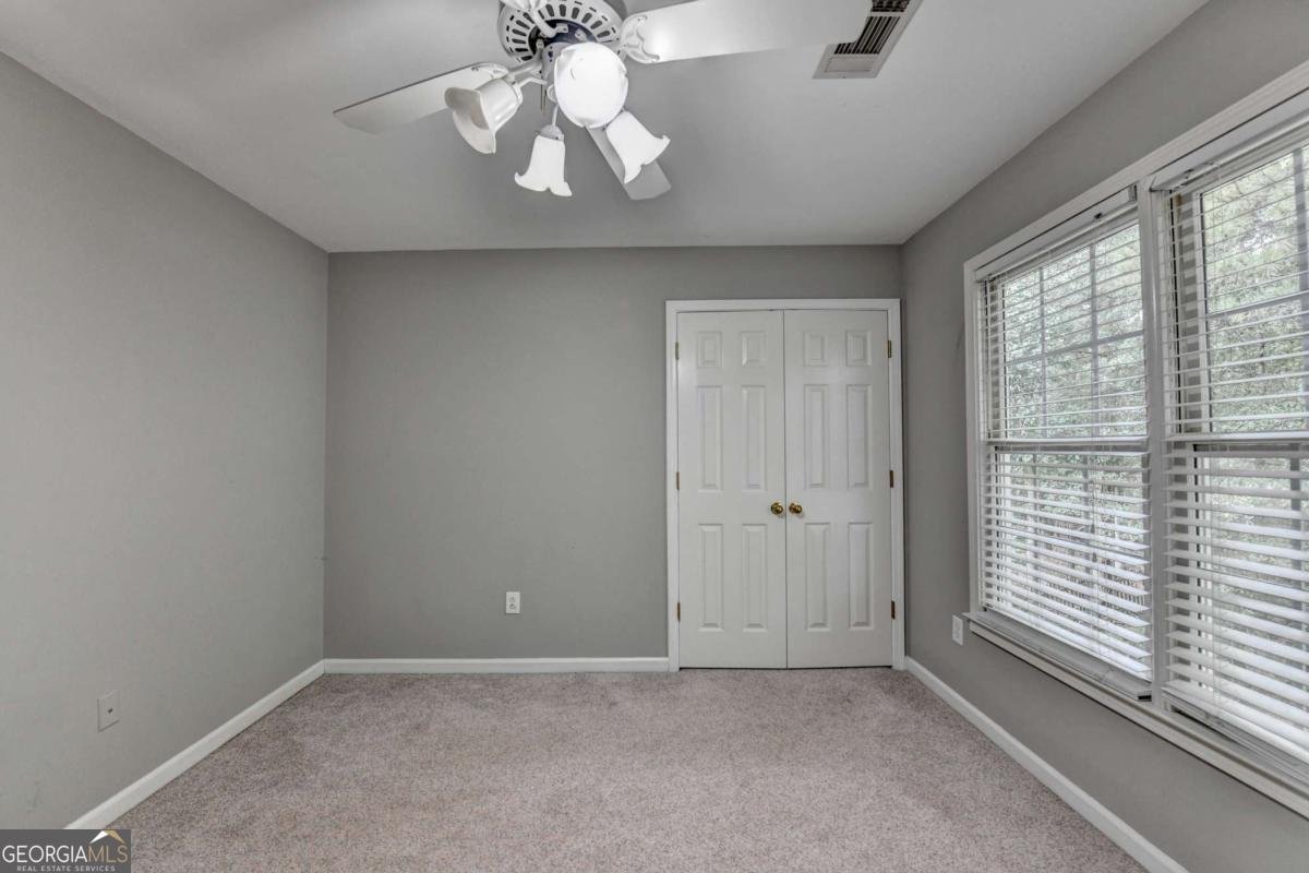 1015 Rowe Oak Circle Lawrenceville - 49