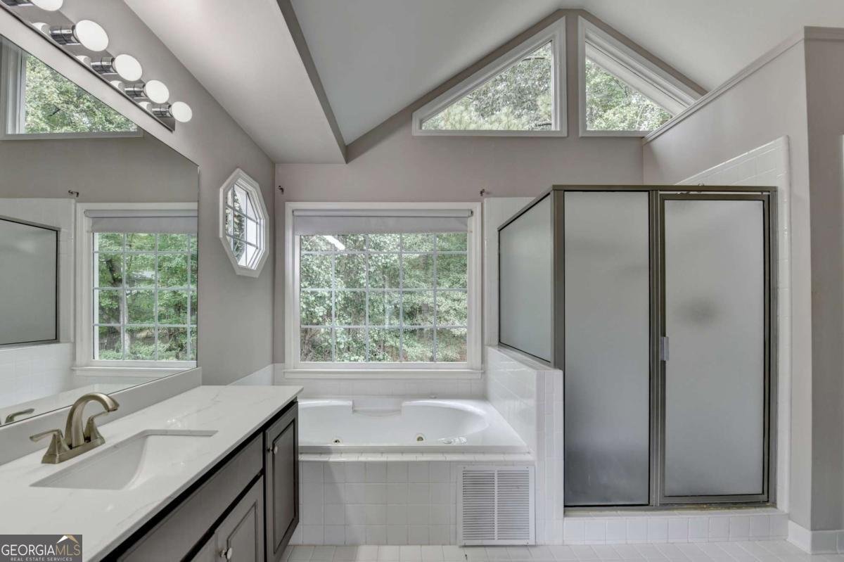 1015 Rowe Oak Circle Lawrenceville - 65