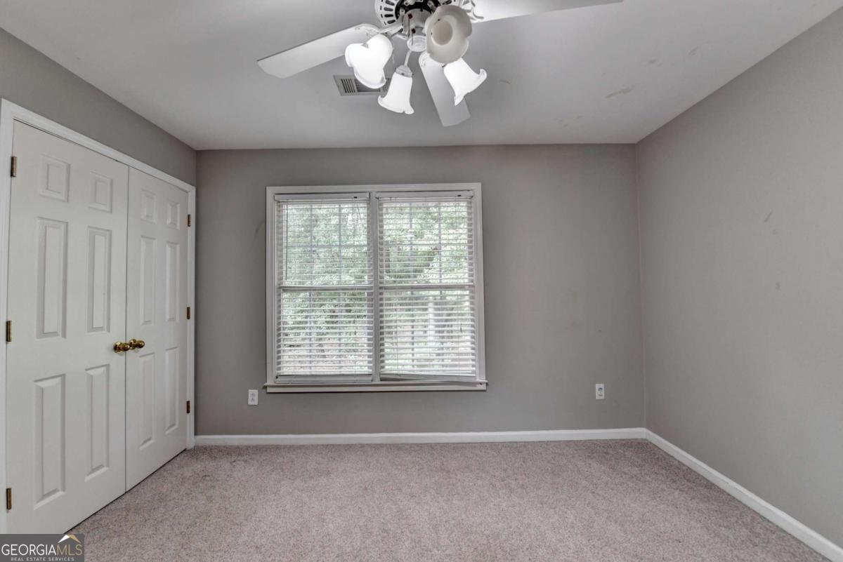 1015 Rowe Oak Circle Lawrenceville - 73