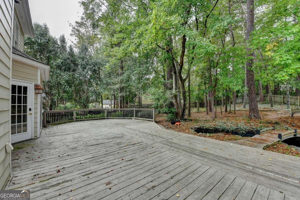 1015 Rowe Oak Circle Lawrenceville - 9