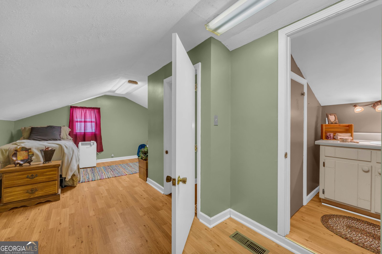 290 Indian Drive Eastanollee - 57