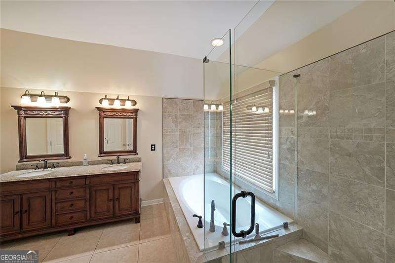 2747 HARPER WOODS Drive Marietta - 10