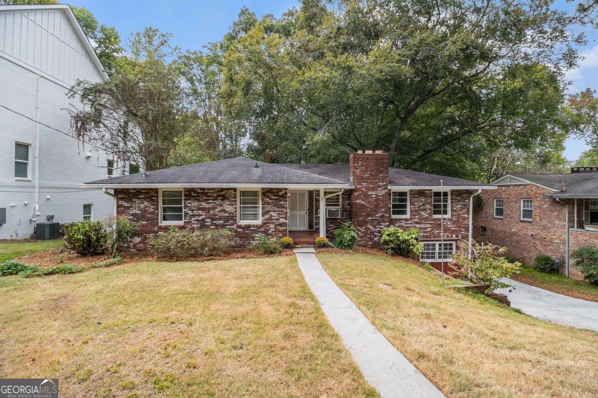 1880 Wellbourne Drive Atlanta - 1