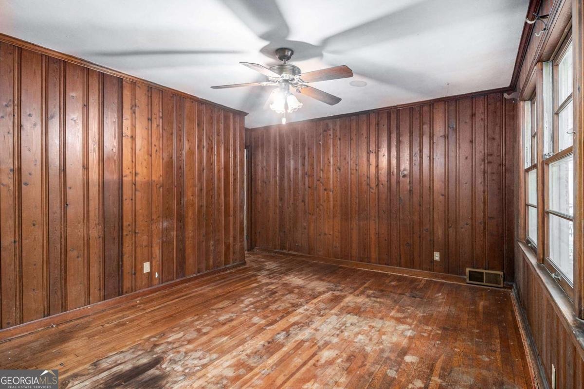 1880 Wellbourne Drive Atlanta - 10