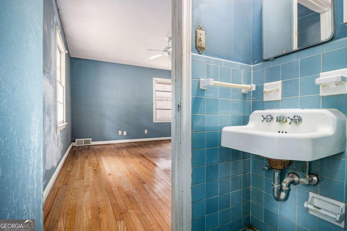 1880 Wellbourne Drive Atlanta - 17