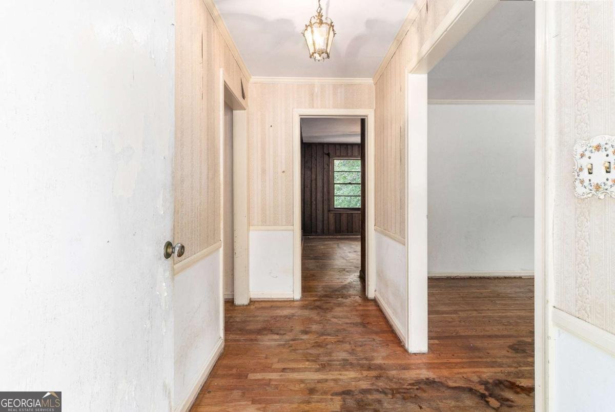1880 Wellbourne Drive Atlanta - 4