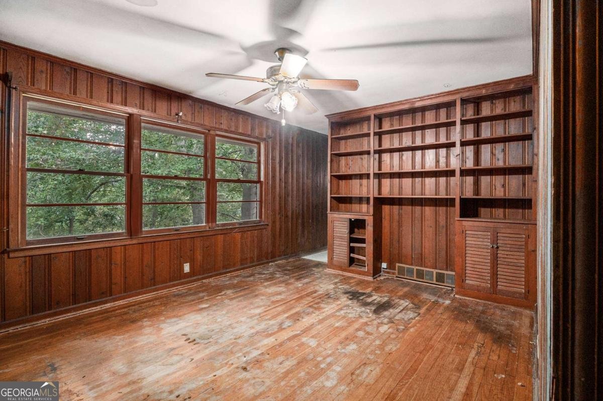 1880 Wellbourne Drive Atlanta - 8