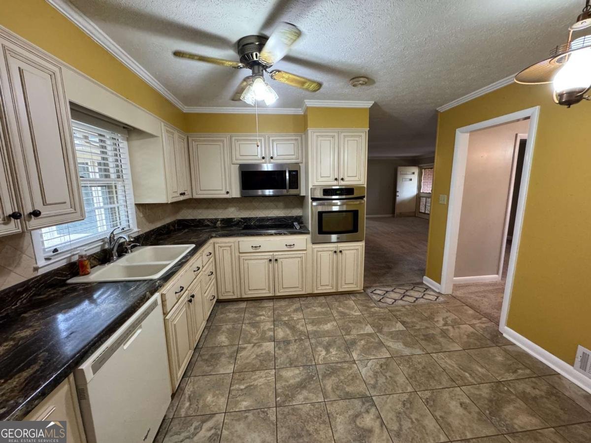 6716 Hwy 29 Hull - 14