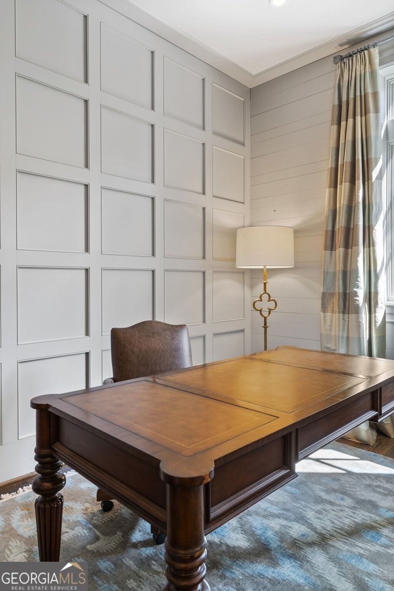 89 Blackland Road Atlanta - 89