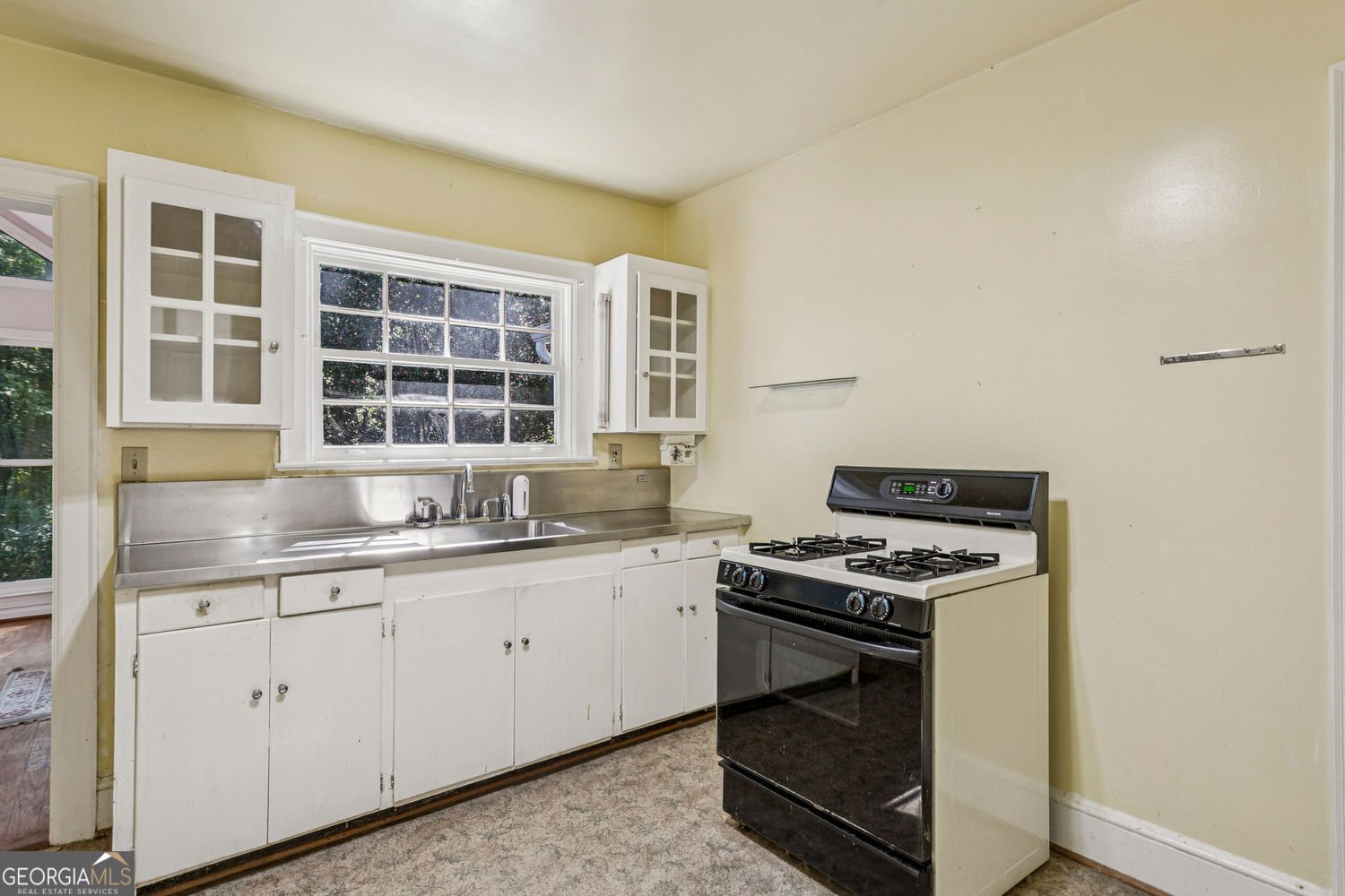 2953 Hardman Court Atlanta - 14