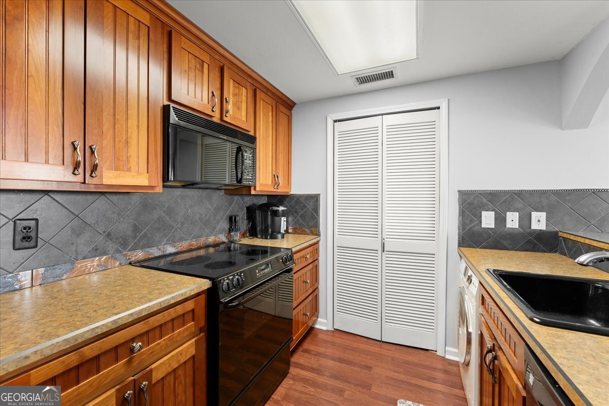 3481 Lakeside Drive Atlanta - 11