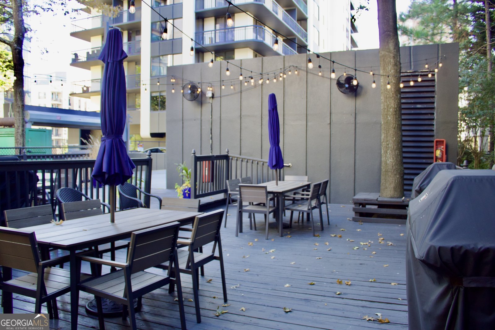 3481 Lakeside Drive Atlanta - 37