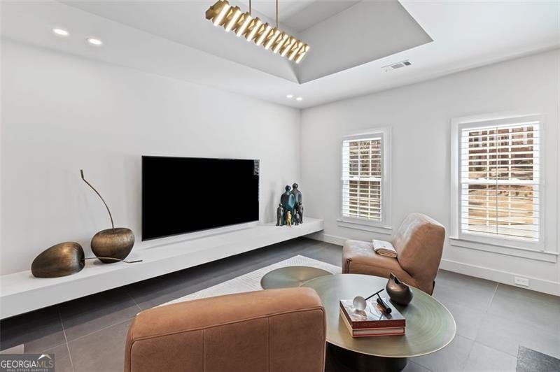 8610 SENTINAE CHASE Drive Roswell - 13