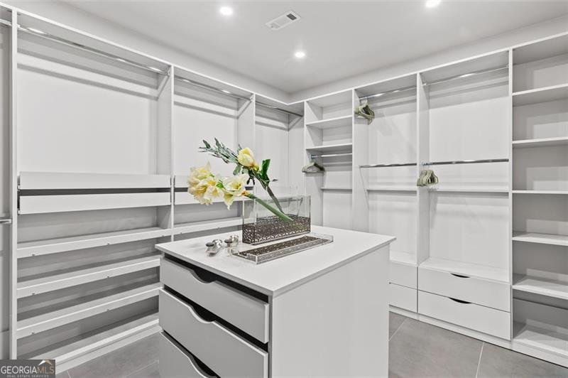 8610 SENTINAE CHASE Drive Roswell - 16