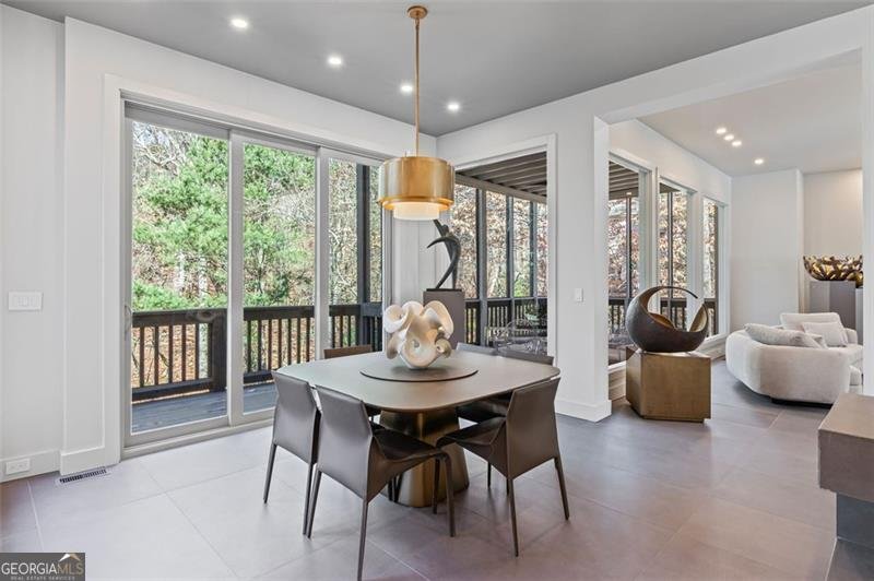 8610 SENTINAE CHASE Drive Roswell - 3