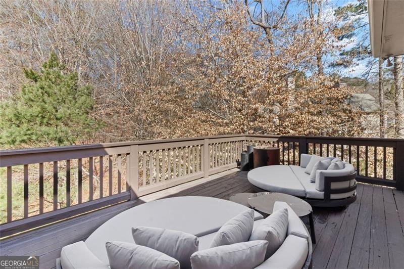 8610 SENTINAE CHASE Drive Roswell - 48