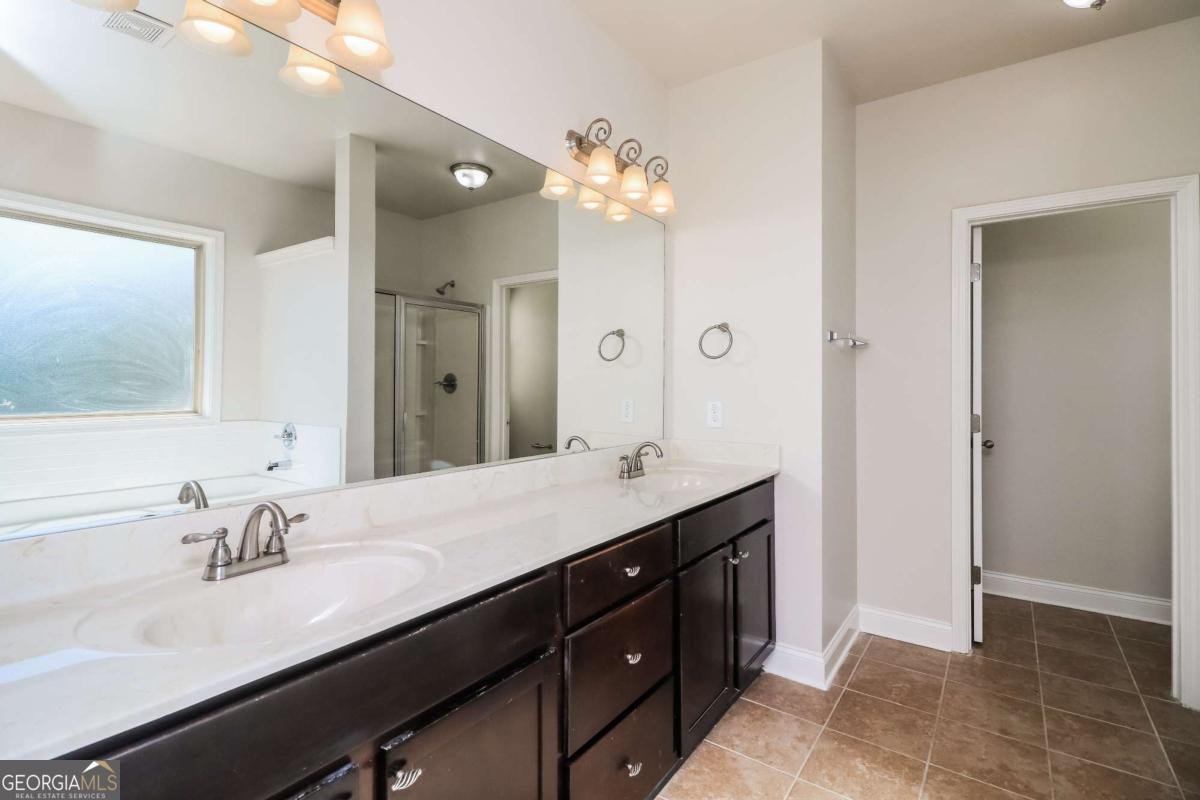 2206 Spring Stone Court Buford - 17