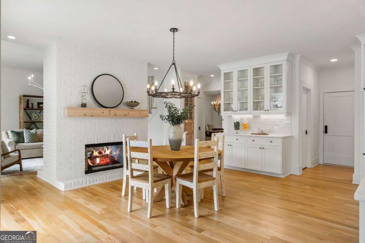 15475 Birmingham Highway Alpharetta - 22