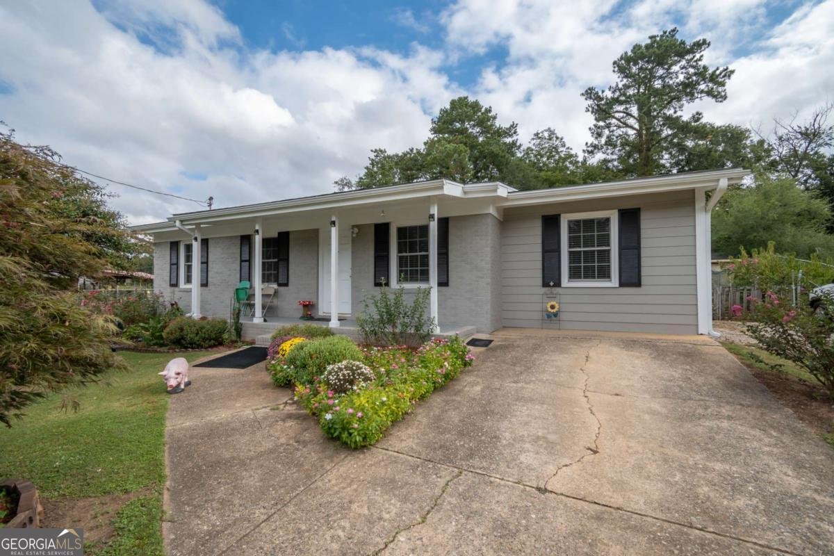190 Stedman Court Athens - 1