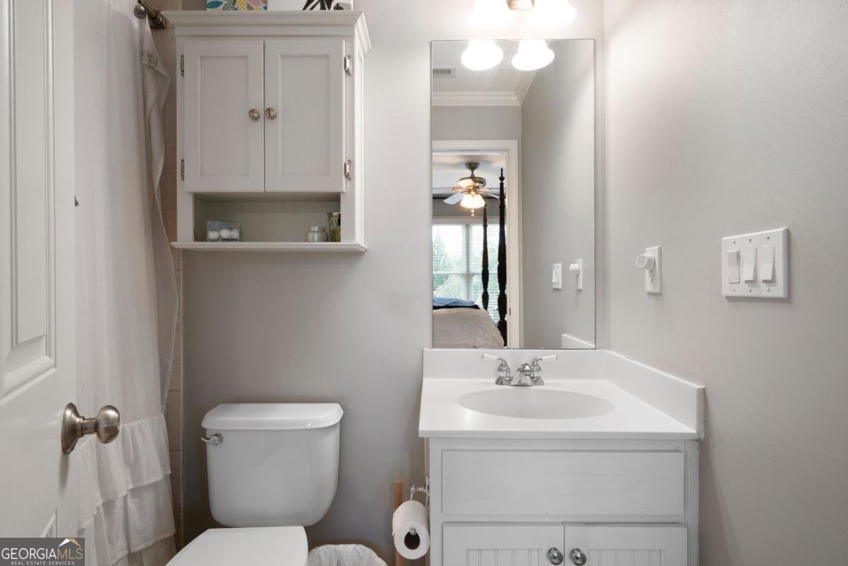 5118 Crescent Cove Lane Mableton - 44