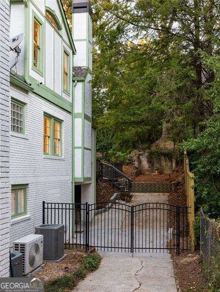 676 Cumberland Circle Atlanta - 56