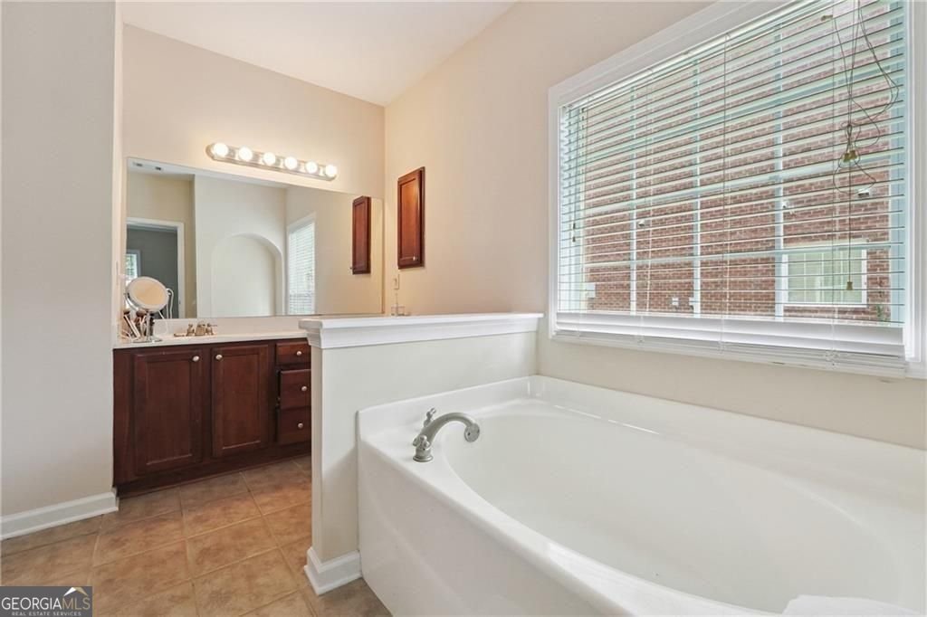 1935 Hickory Station Circle Snellville - 5