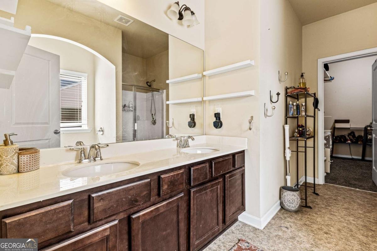 2979 DUNGENESS Drive Douglasville - 11