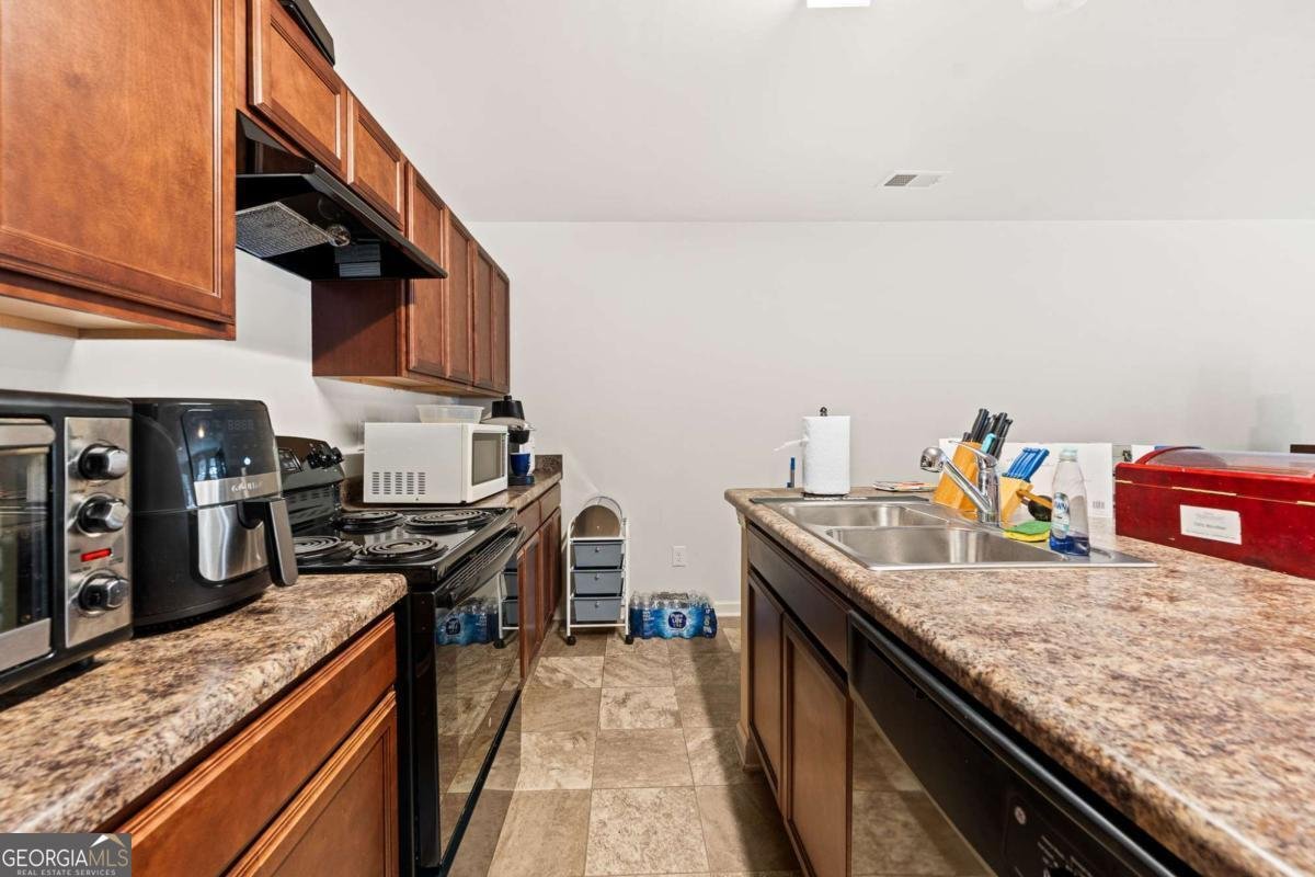 2102 Belmont Circle Conyers - 8