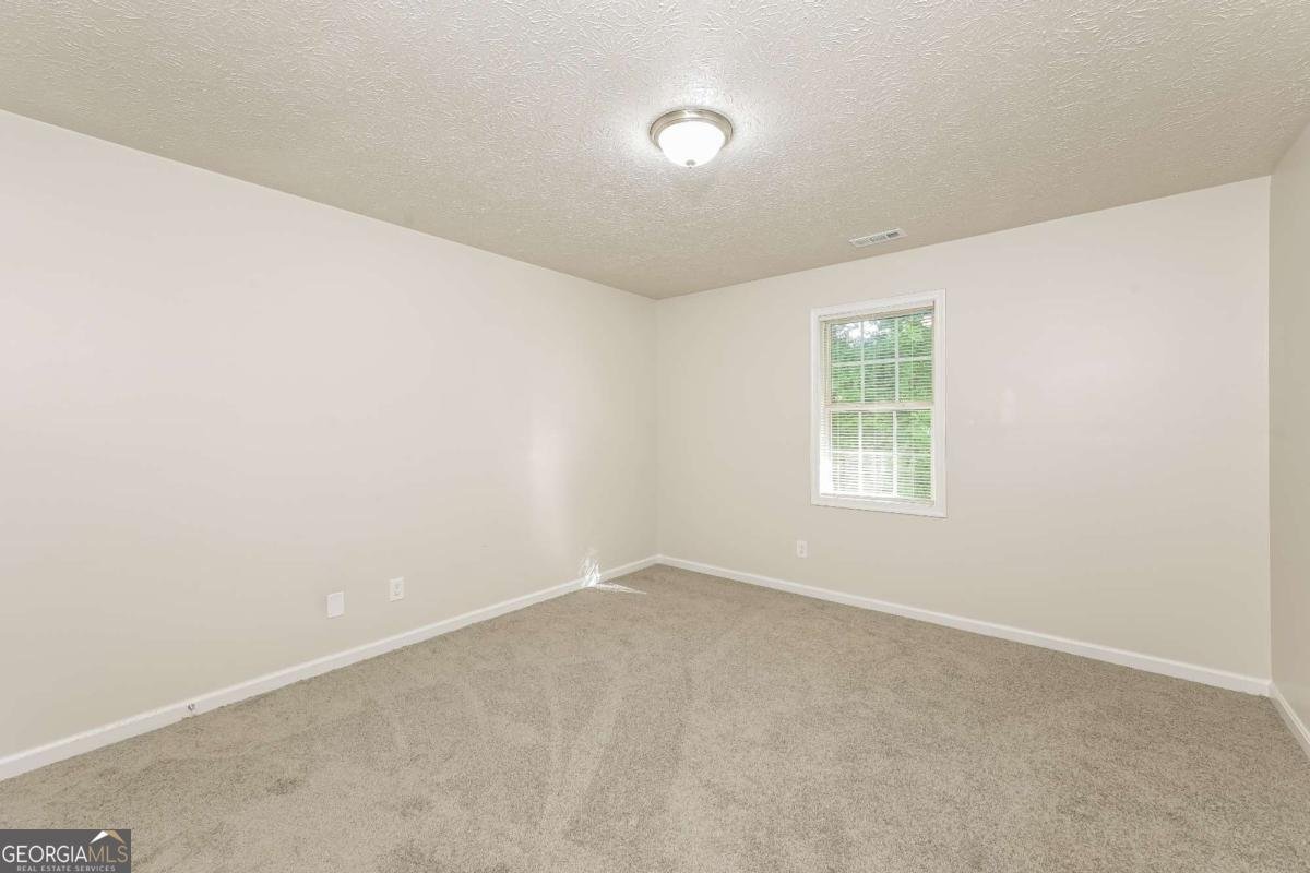 194 Graham Street Winder - 12