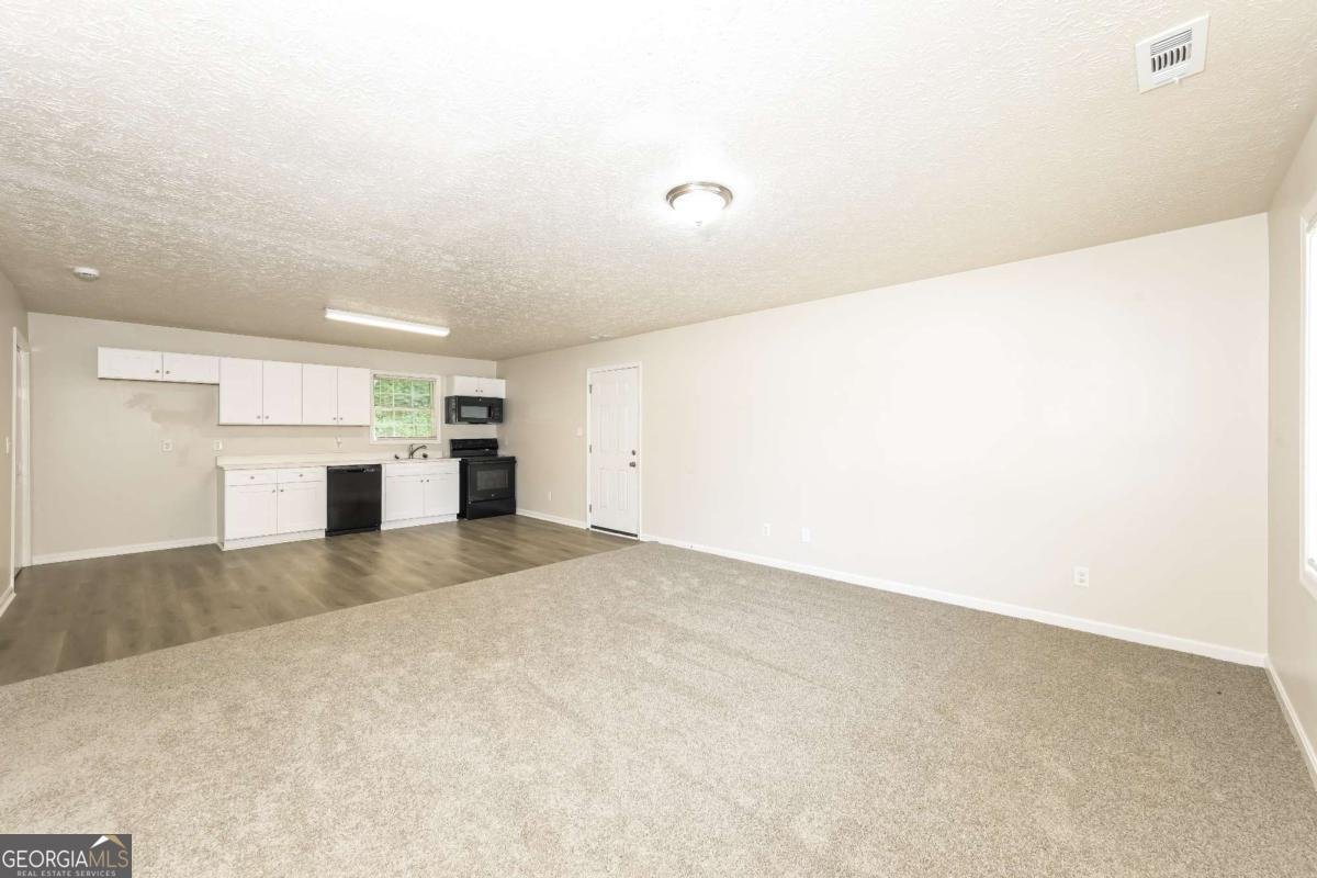 194 Graham Street Winder - 2