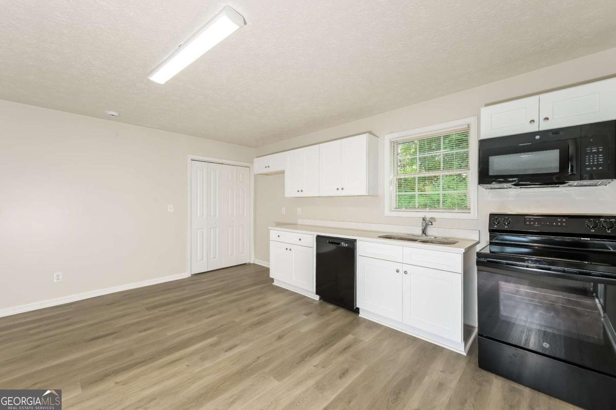 194 Graham Street Winder - 4
