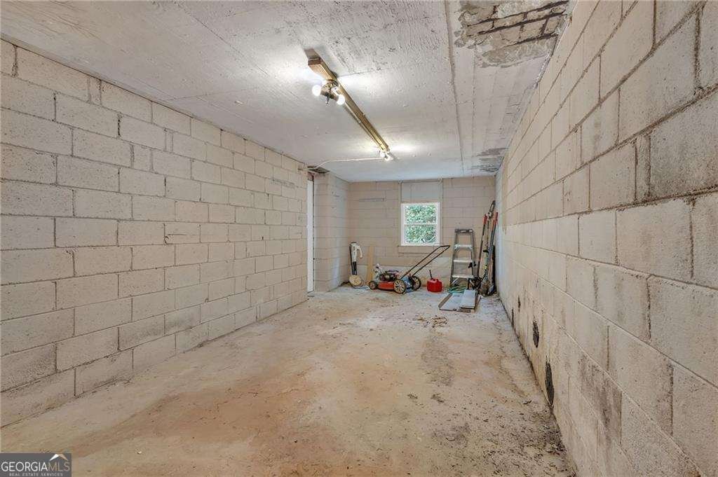 3268 Robin Road Decatur - 33