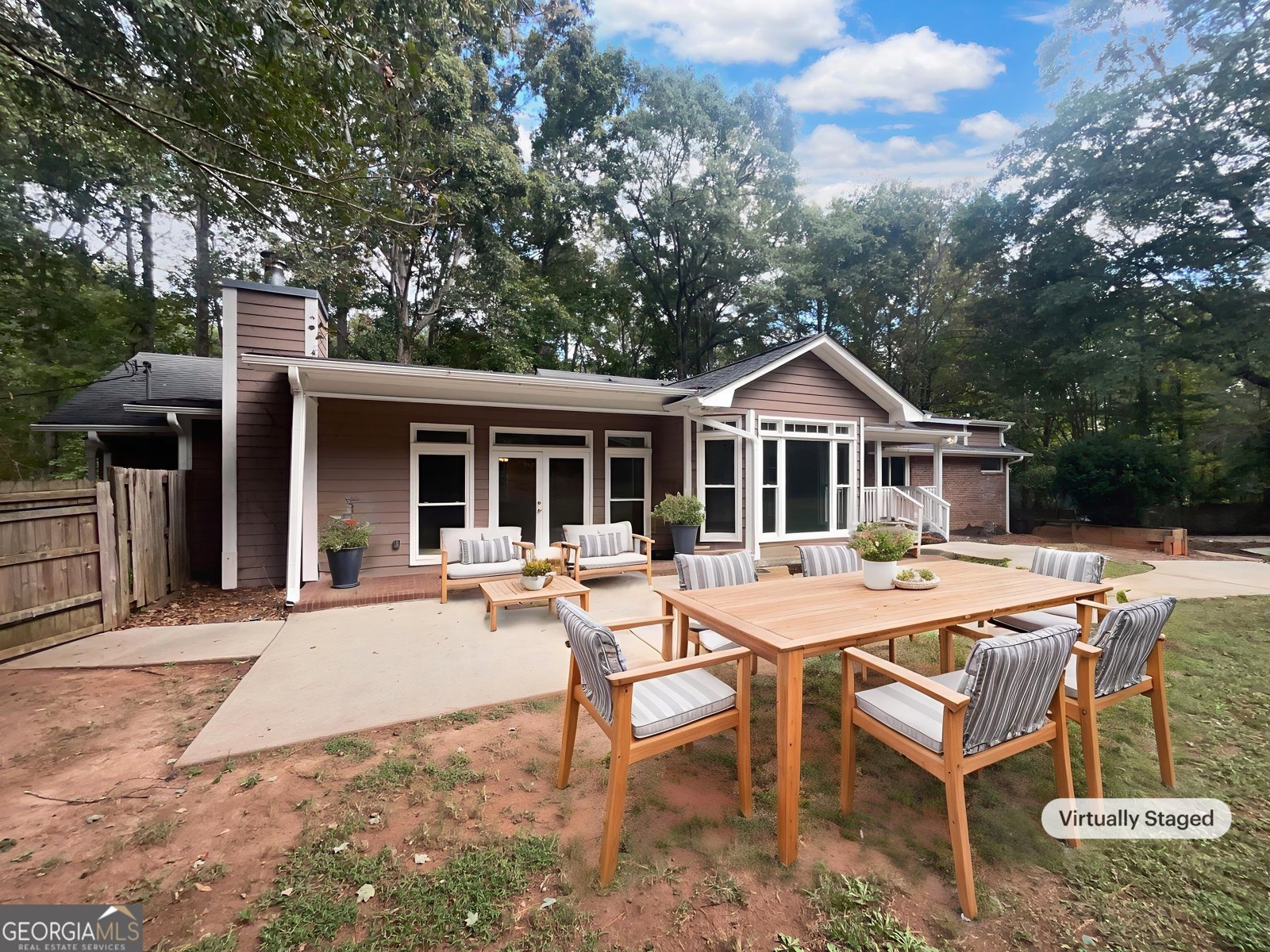 121 Northwoods Road Sharpsburg - 28