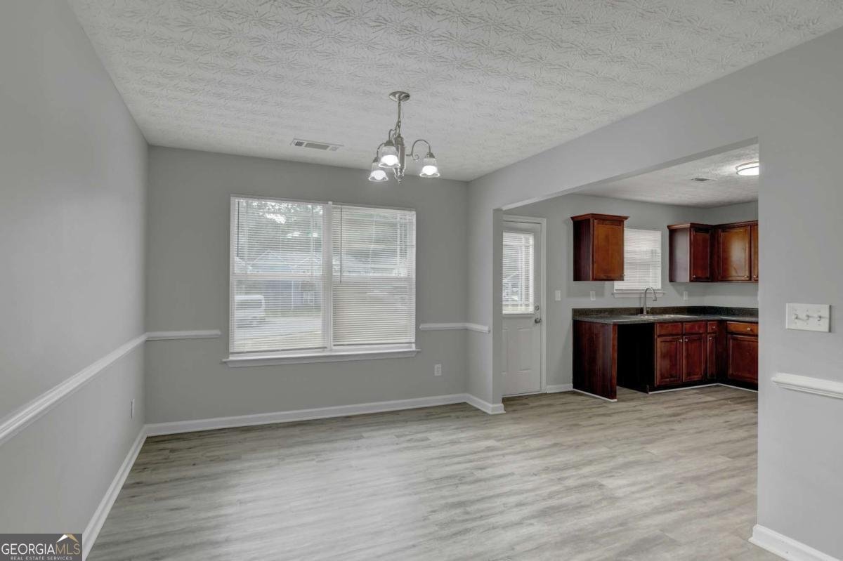 4390 Rock Valley Drive Forest Park - 14