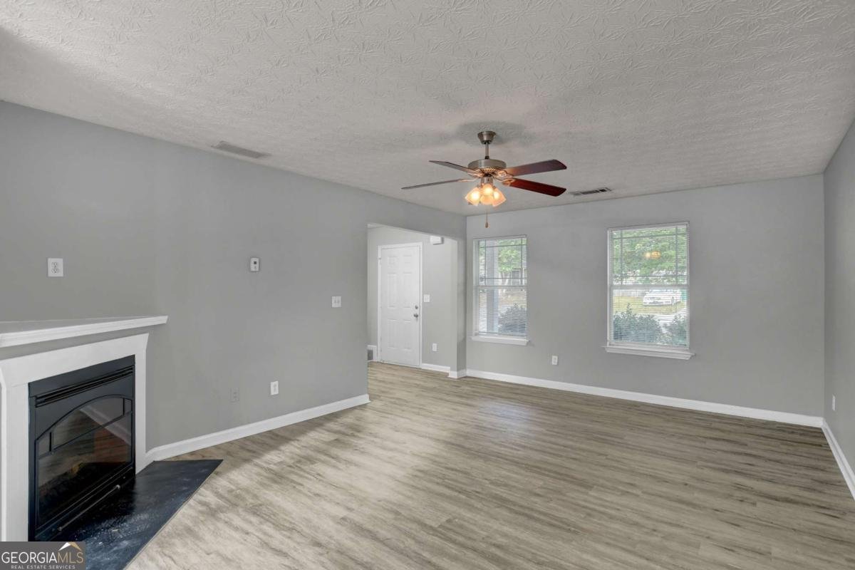 4390 Rock Valley Drive Forest Park - 9